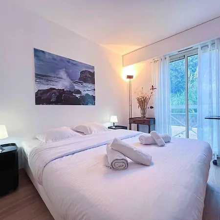 Apartament Terrasse Vue - A Quelques Minutes De Cannes Le Cannet